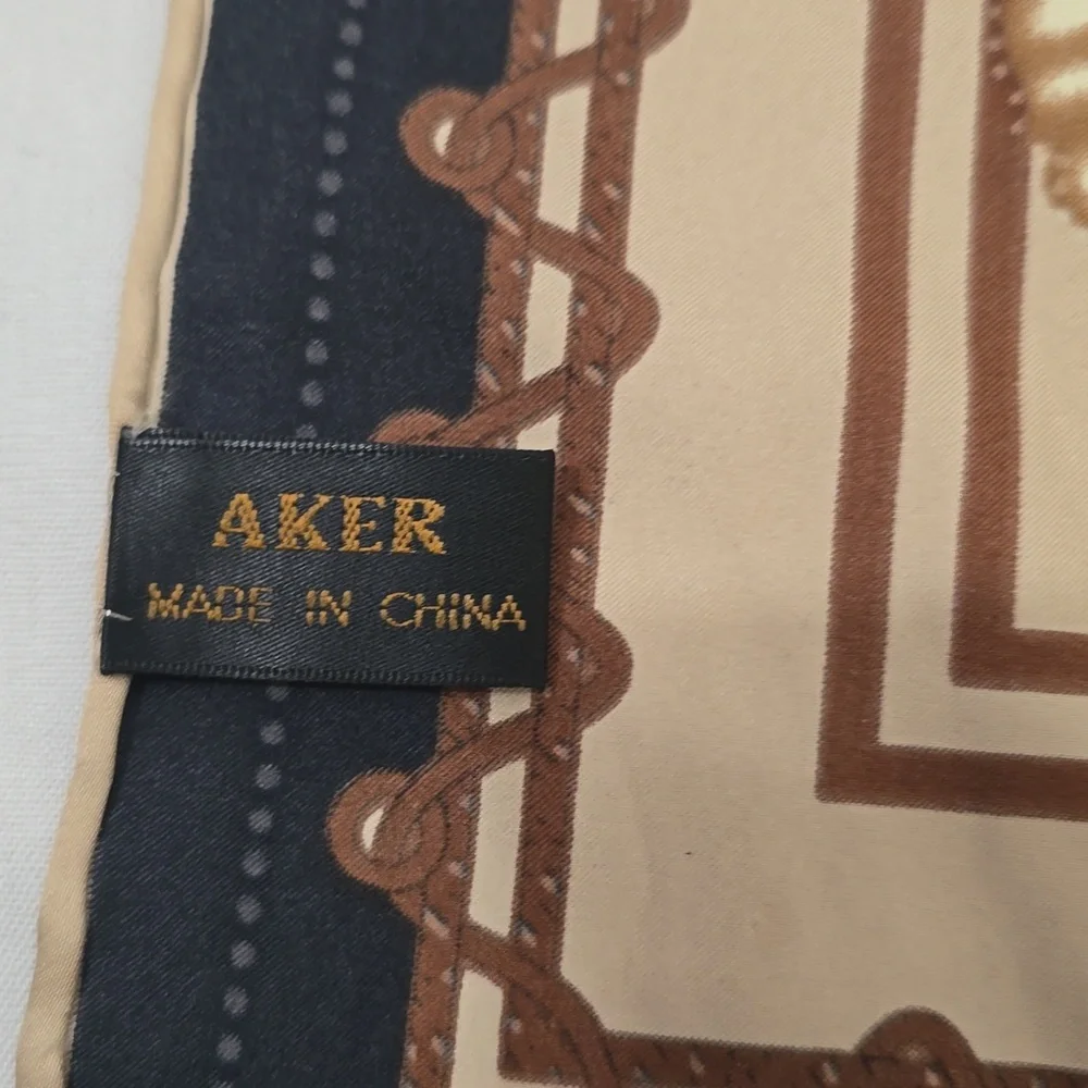AKER Scarf – Lightweight Luxury Headscarf‎